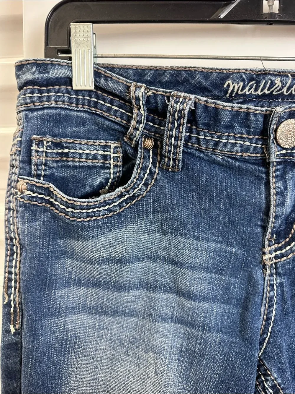 Maurices Women's Medium Blue Cropped Stretch Skinny Jeans